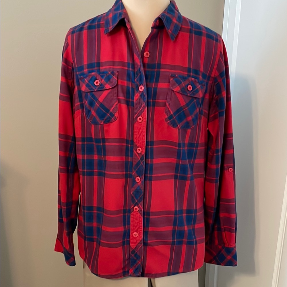 Duluth Trading Co Women’s Button-down Shirt M